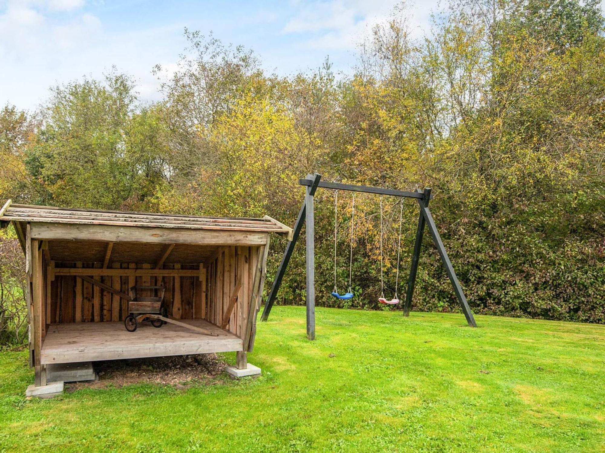 8 Person Holiday Home In Ansager Exterior photo