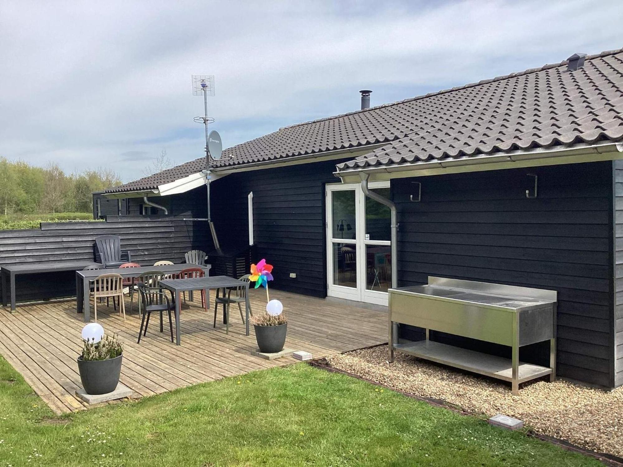 8 Person Holiday Home In Ansager Exterior photo